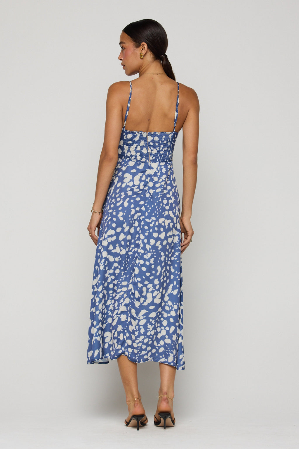 Kaitlyn Midi in Cove