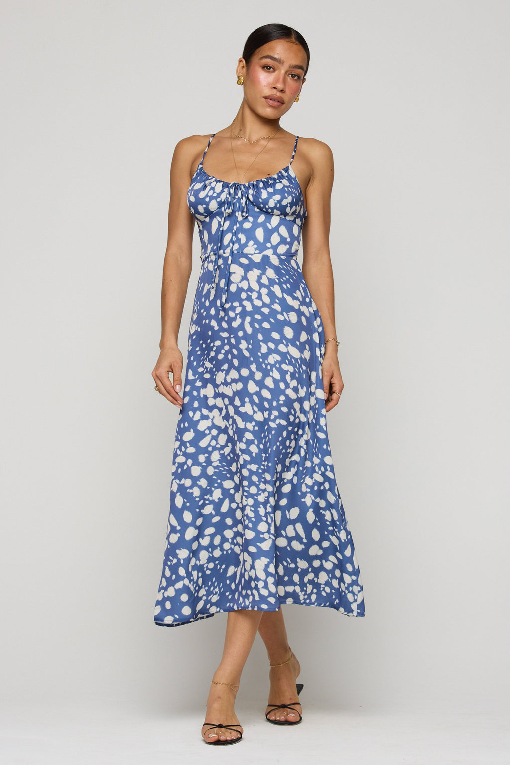 Kaitlyn Midi in Cove